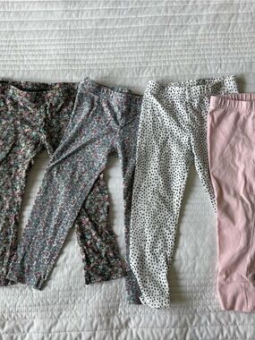 Girls toddler pants set size 2T-3T